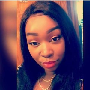 Meet your Posher, Ruthlyne